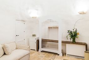 Borgo Canonica