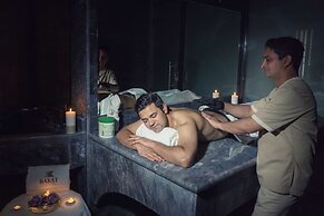 Bayat Hotels