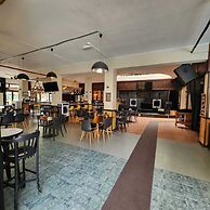 T & G Apartments