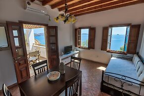 Allotina Houses