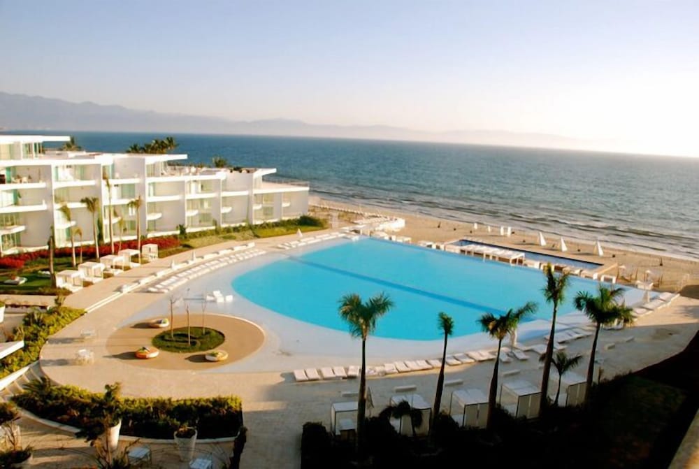 ACQUA NUEVO VALLARTA
