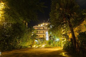 Hotel Tulsi
