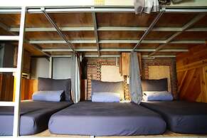 Gaia Hostel
