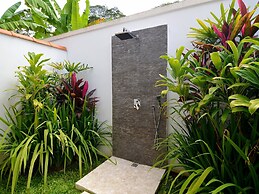 Villa Candi Kecil Tujuh by Villa Finder