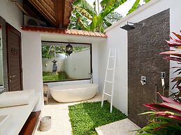 Villa Candi Kecil Tujuh by Villa Finder