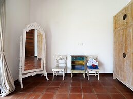 Villa Candi Kecil Tujuh by Villa Finder