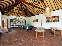 Villa Candi Kecil Tujuh by Villa Finder