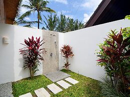 Villa Candi Kecil Tujuh by Villa Finder