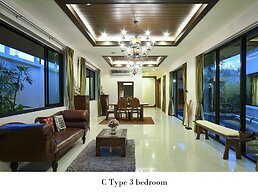 Natcha Pool Villa Pattaya