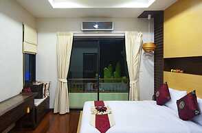 Natcha Pool Villa Pattaya