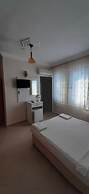Everest Apart Hotel