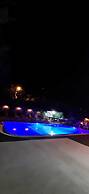 Everest Apart Hotel