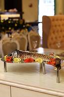Aristocrat Hotel