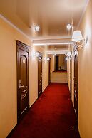 Aristocrat Hotel