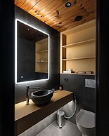 Star Arctic Hotel & Activities