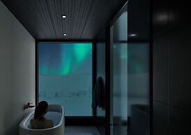 Star Arctic Hotel & Activities