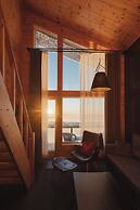 Star Arctic Hotel & Activities