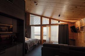 Star Arctic Hotel & Activities