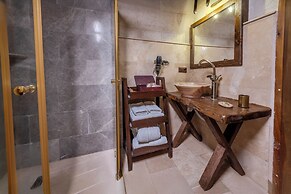 Eyes Of Cappadocia Cave Hotel