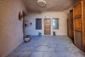 Eyes Of Cappadocia Cave Hotel
