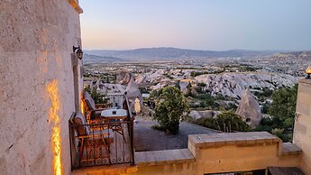 Eyes Of Cappadocia Cave Hotel