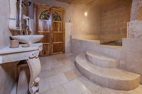 Eyes Of Cappadocia Cave Hotel