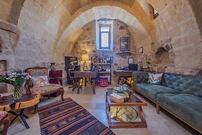 Eyes Of Cappadocia Cave Hotel