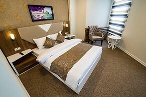 Kars-i Sirin Hotel