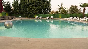 Osh Hotel Luxury