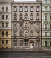 Avenue Legerova 19