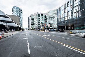 QuickStay - Ultra Luxury on Front St. (Union Station)