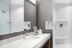 Courtyard by Marriott Wayne Fairfield