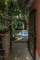 La Maison Eco House & Rooms