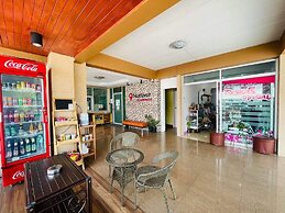 Nuttasit Apartment