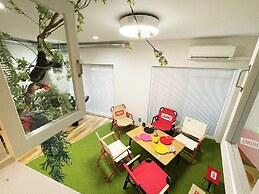 365BASE outdoor hostel