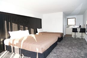 Aotea Lodge