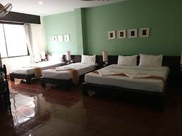 J Hotel