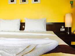 J Hotel