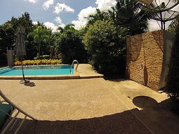 Real Relax Resort & Beauty Massage