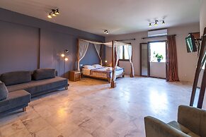 Minoos Hotel