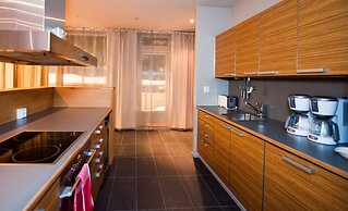 Levi Suites Unna Mànnu