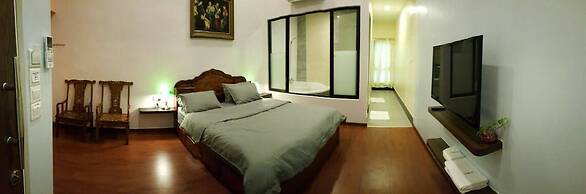 De Benz Inn