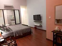 De Benz Inn