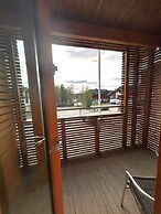 Levi Suites Levi Gold