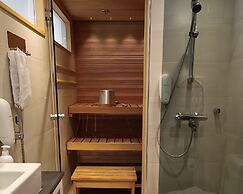 Levi Suites Levi Gold