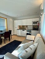 Levi Suites Levi Gold