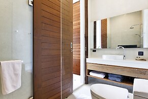Luxury Sea and Sunset View 4BR 4BA Pool Villa