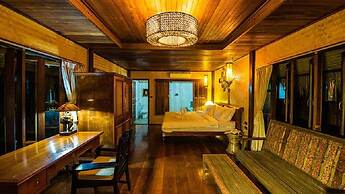 Bora Bora Villa Phuket