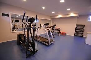Sea Breeze Hotel & Apartments