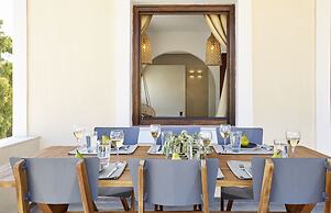 Le Blanc Suite